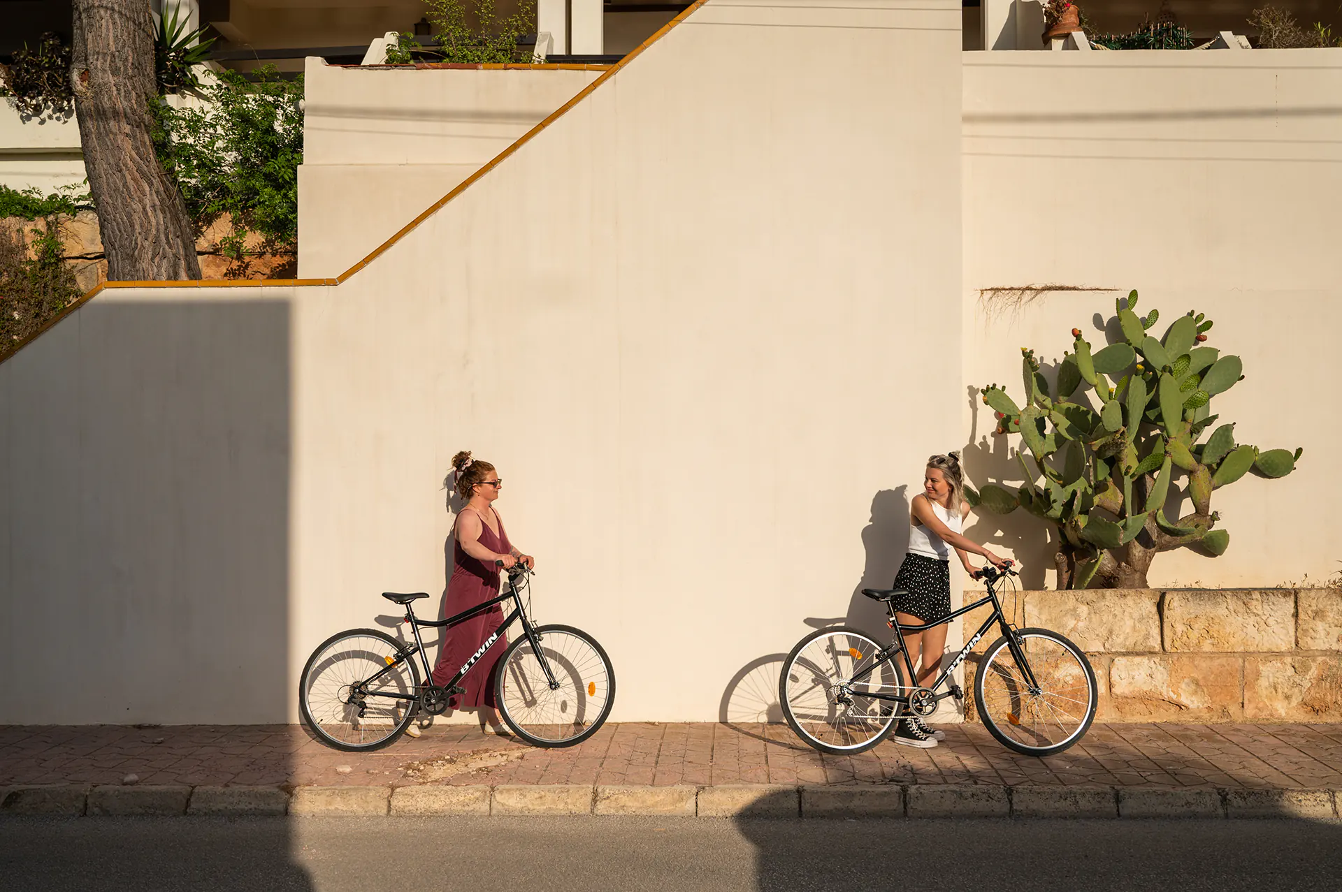 Just Experience Mallorca casas vacacionales en San Telmo con piscina en terraza vista al mar y todas las comodidades de un apartamento justexperience