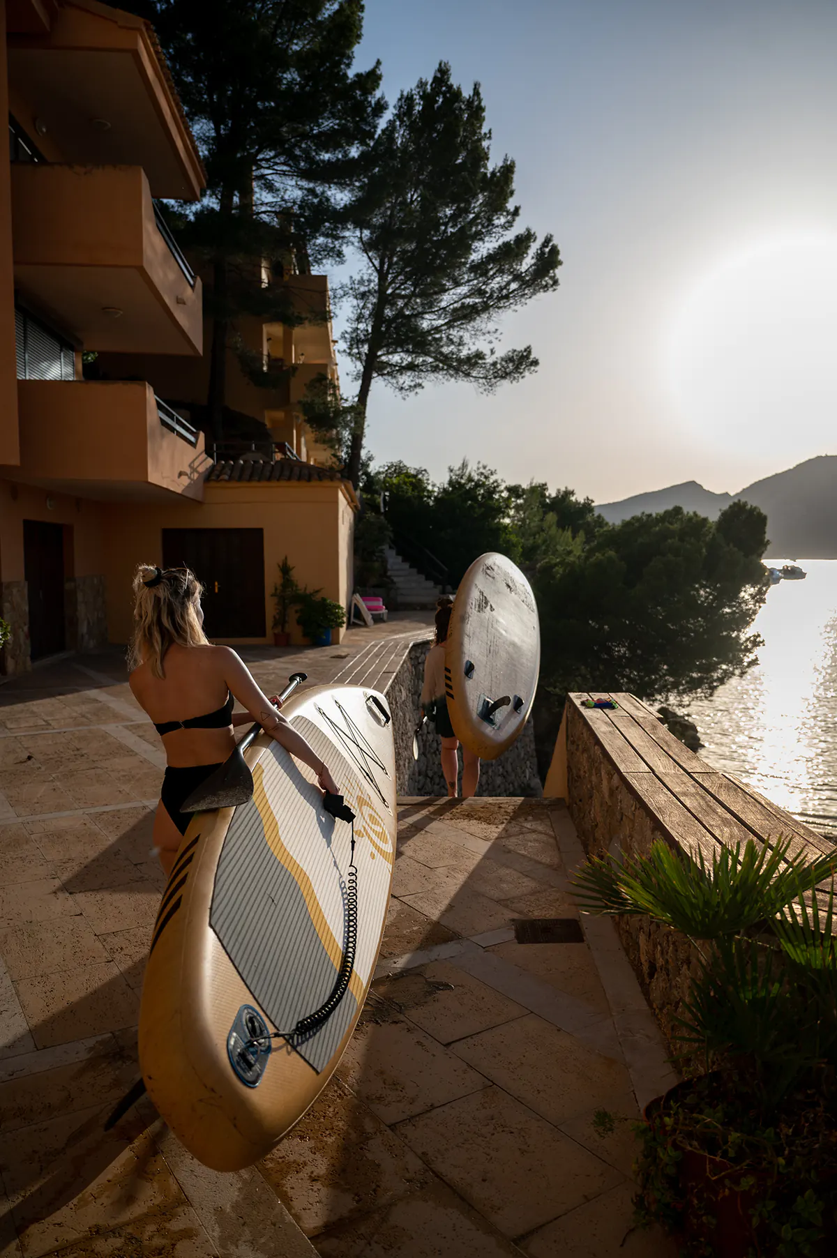 Just Experience Mallorca casas vacacionales en San Telmo con piscina en terraza vista al mar y todas las comodidades de un apartamento justexperience tablas paddlesurf